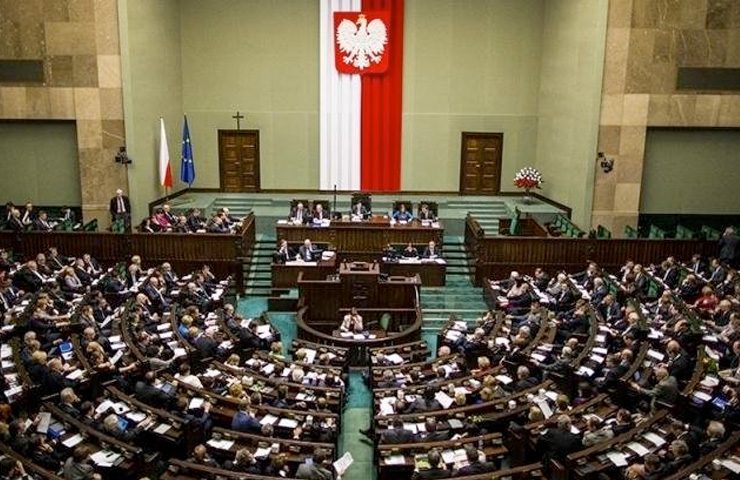 Украинцев ожидают новые правила трудоустройства в Польше