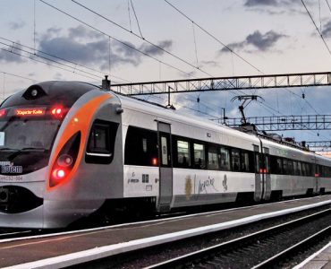 Украина запустит еще один поезд в Польшу
