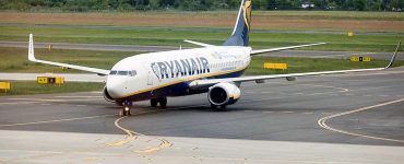 Ryanair планує запустити вісім рейсів з Польщі до України